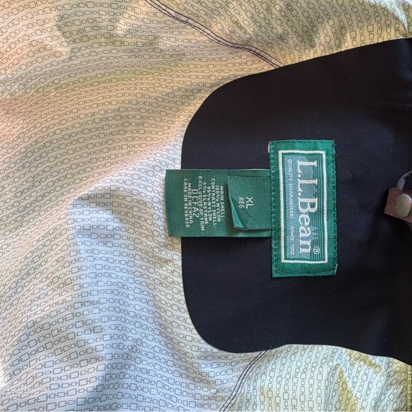 Men's gray L.L. Bean Jacket - Picture 8 of 8